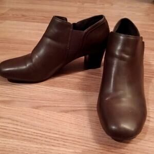East 5th Womens Rocco Stacked Heel Booties 8.5